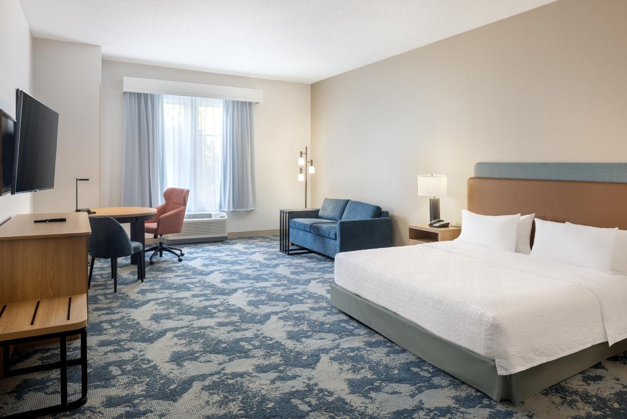 Hampton Inn & Suites Остров Джекилл Экстерьер фото