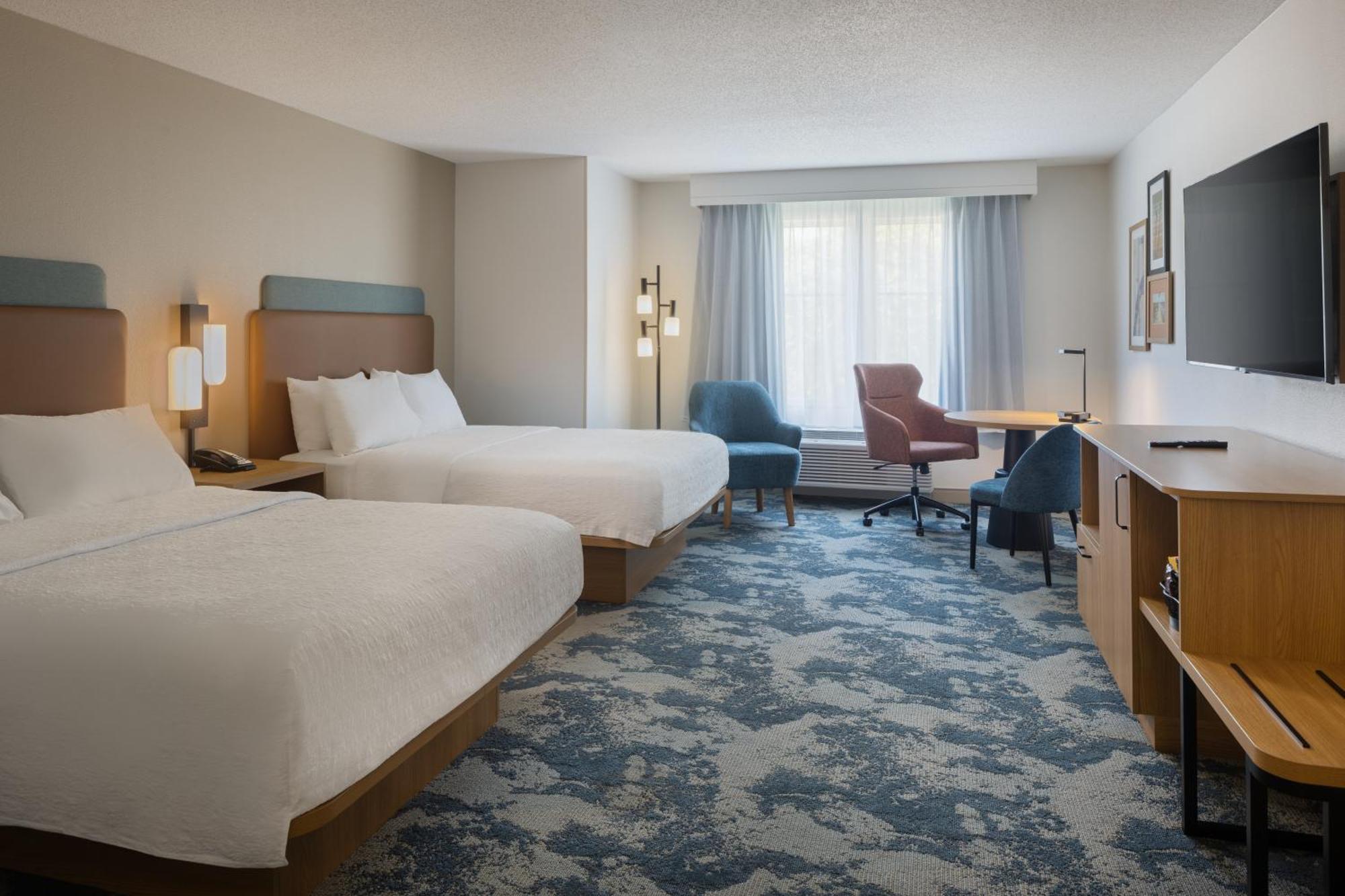 Hampton Inn & Suites Остров Джекилл Экстерьер фото