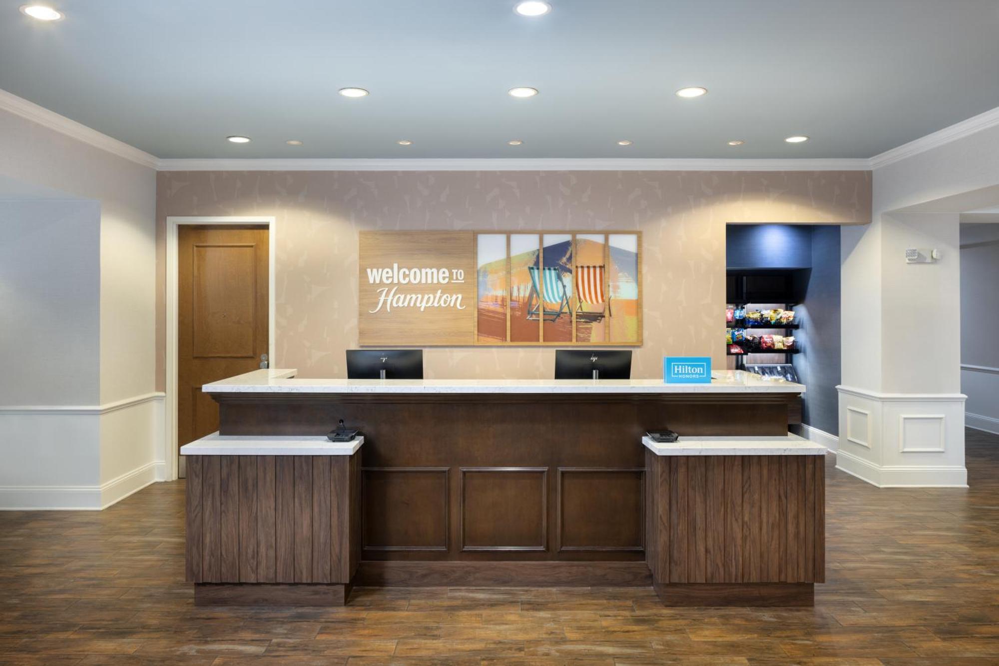 Hampton Inn & Suites Остров Джекилл Экстерьер фото